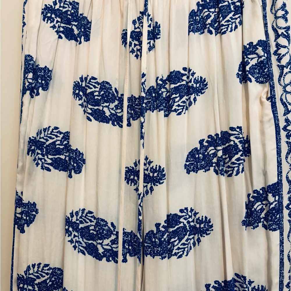 Kori White and Blue Patterned Slacks